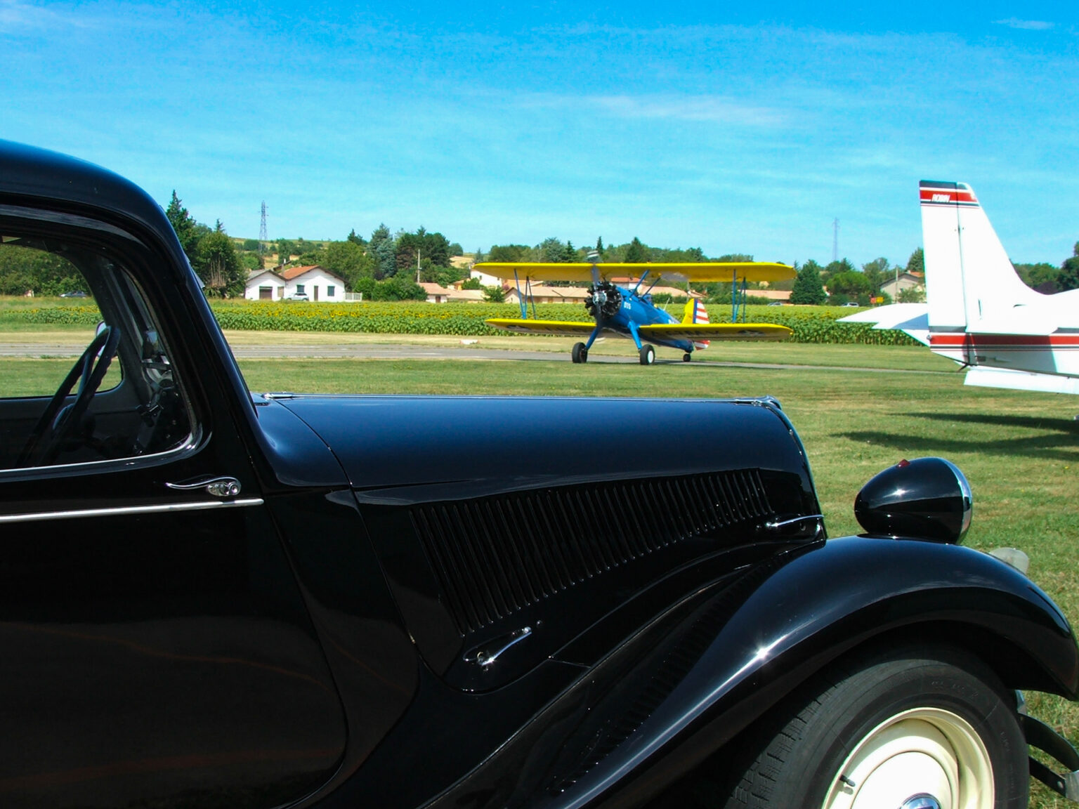 Exposition de voitures le dimanche 15 juin 2025 à l&rsquo;aéroclub !